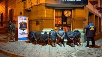 frustraron un robo boquetero a un banco en baradero: hay 12 detenidos frustraron un robo boquetero a un banco en baradero: hay 12 detenidos