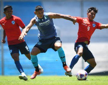 Racing juega un amistoso ante su homónimo de Uruguay a puertas cerradas