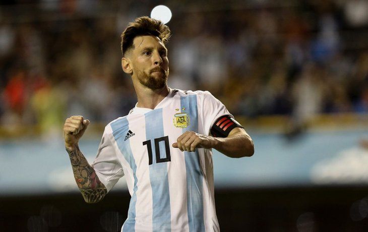 Máximo goleador y uno de los más convocados: los números de Messi en la Selección argentina