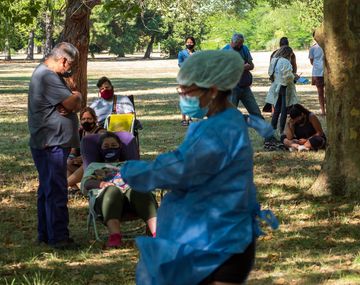 COVID-19 en Argentina hoy: 98.146 nuevos contagios y 922.863 casos activos