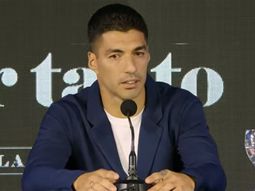 Luis Suárez se retira de la Selección.