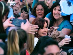 Cristina Kirchner: Lo que pasó en Tucumán fue que perdieron y no lo soportaron