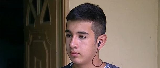 Indignante: al bomberito héroe le robaron el celular y le tajearon la mano