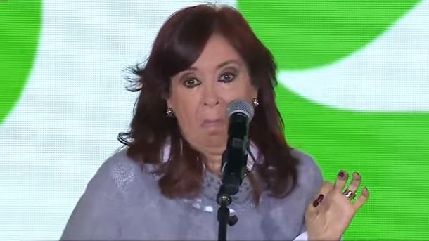 Cristina Kirchner sobre Macri dando clases en Estados Unidos: No sé si reírme o llorar