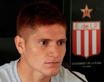 Un futbolista chocó y se negó a hacer el control de alcoholemia