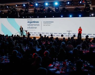 La llamativa opinión de los empresarios sobre la dolarización propuesta por Milei