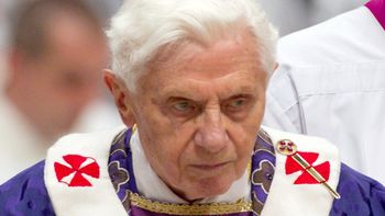 aseguran que el papa renuncio por el escandalo de vatileaks aseguran que el papa renuncio por el escandalo de vatileaks