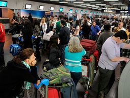 el paro de moyano afectara los vuelos el paro de moyano afectara los vuelos