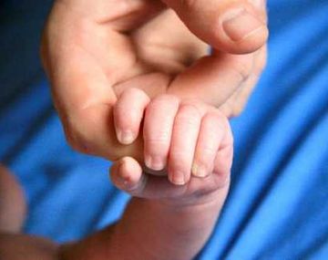 Matrimonio igualitario: un hombre recibirá salario por maternidad