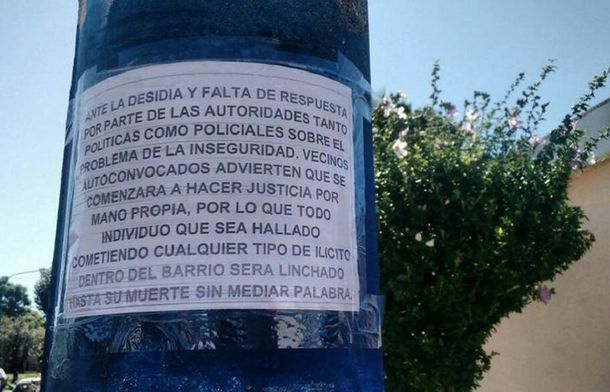 Vecinos llaman a linchar a delincuentes. Foto: Cadena 3.&nbsp;