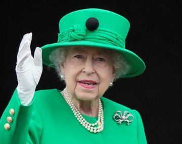 Murió la reina Isabel II: quién hereda la corona británica 