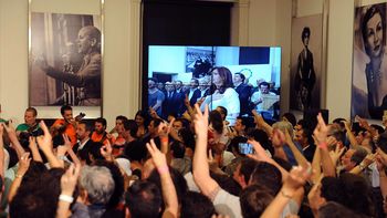 las candidaturas son mas que un color, no basta una foto conmigo las candidaturas son mas que un color, no basta una foto conmigo