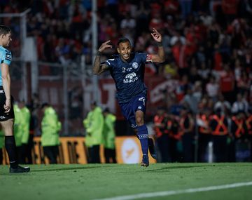 Villa le dedicó el título de Copa Argentina a Russo: Me aconsejó mucho