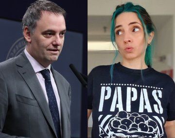 El insólito posteo de Manuel Adorni respaldando a Paulina Cocina: por qué lo hizo