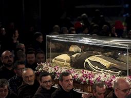 los restos del padre pio seran exhibidos en el vaticano por la celebracion del jubileo los restos del padre pio seran exhibidos en el vaticano por la celebracion del jubileo