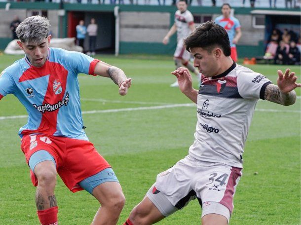 Colón perdió 1-0 con Arsenal y se complica en el descenso