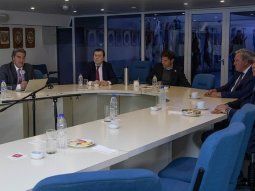 Gobernadores peronistas se reúnen el jueves para analizar la Ley Ómnibus y el paro de la CGT