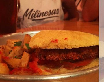 La podés seguir en Instagram en @milinesas