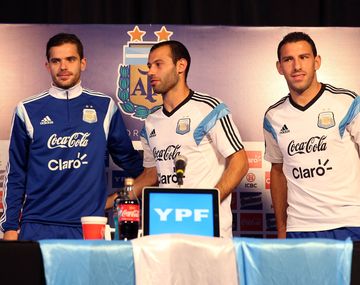 Maxi Rodríguez: No hay que volcarle toda la responsabilidad a Leo