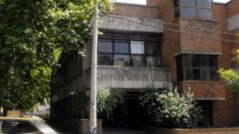 El Instituto Médico Legal de Rosario, donde se realizó la autopsia de la víctima. Foto gentileza: La Capital. El Instituto Médico Legal de Rosario, donde se realizó la autopsia de la víctima. Foto gentileza: La Capital.