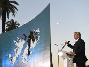 Islas Malvinas: difunden documentos históricos e inéditos sobre el reclamo argentino