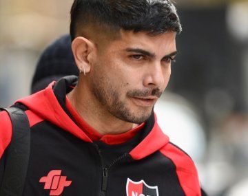 El hijo de Banega denunció amenazas: bancó al papá antes del clásico rosarino