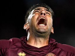 Lanús goleó a Arsenal y se sumó como escolta de River