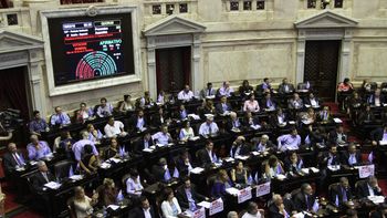 diputados debate la validez de los dnu y la designacion de auditores a la agn diputados debate la validez de los dnu y la designacion de auditores a la agn