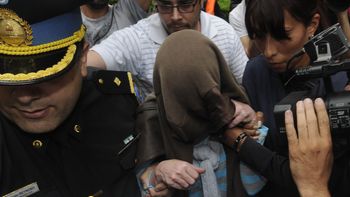 el increible prontuario de furia de la anestesista del rifle el increible prontuario de furia de la anestesista del rifle