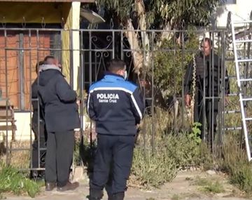 Encontraron a una mujer que llevaba muerta varias semanas