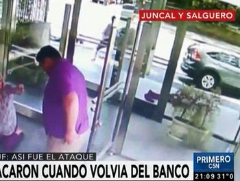 VIDEO: Así fue el ataque que sufrió Carlos Ruckauf cuando volvía de un banco