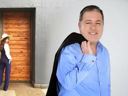 celeste cid se burla de los rumores de embarazo: es verdad, es de doman celeste cid se burla de los rumores de embarazo: es verdad, es de doman