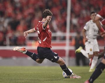 Independiente venció a Guaraní y pasó a liderar su grupo a una fecha del final