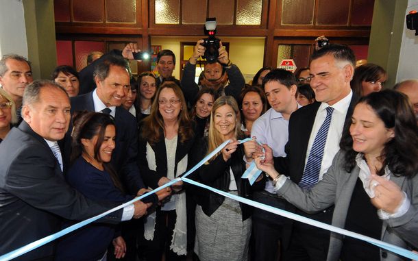 Scioli inauguró un hogar de tránsito para víctimas de violencia de género