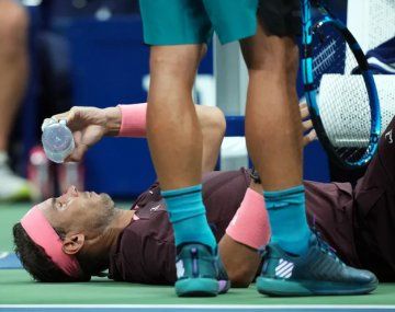 El insólito golpe que se dio Rafa Nadal con la raqueta en pleno US Open