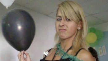 exhuman el cuerpo de la promotora asesinada en la matanza exhuman el cuerpo de la promotora asesinada en la matanza