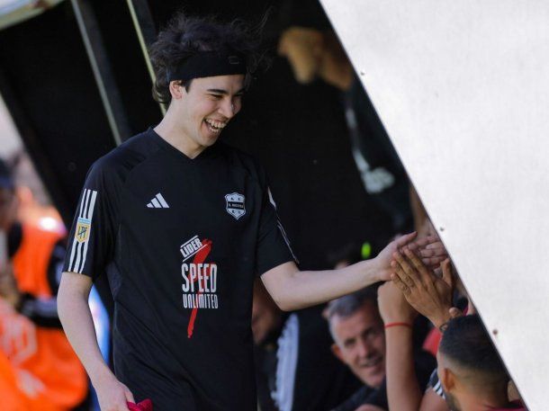 Spreen habló sobre la polémica que generó su debut en Deportivo Riestra: Me dieron la anécdota de mi vida