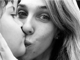 María Belén Francesconi y su hijo Alexander Reyes