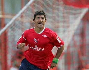 El Kun ofreció comprar jugadores; nadie llamó