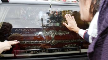 ¿cuanto dinero piden por fotos de fort en su sepelio? ¿cuanto dinero piden por fotos de fort en su sepelio?