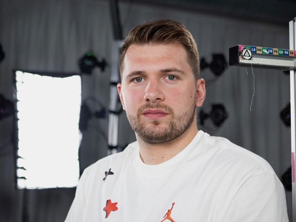 El gran gesto de Luka Doncic con las víctimas del tiroteo en una escuela de Serbia