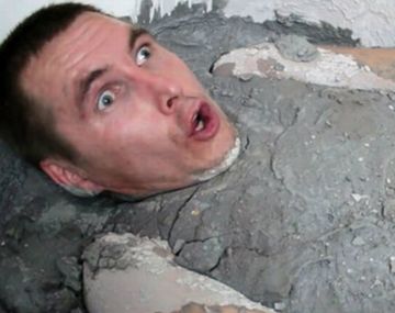 Se dio un baño de cemento fresco