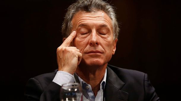 Mensaje grabado y demora excesiva: los memes del discurso de Macri