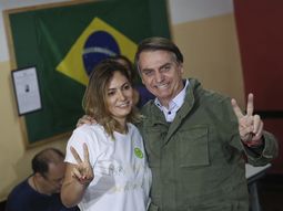Defensor de torturadores, machista y racista: Bolsonaro, el nuevo presidente de Brasil