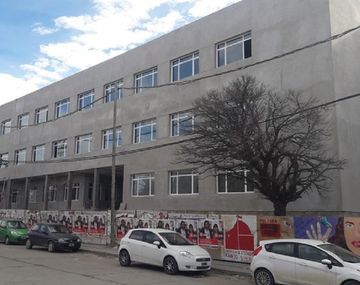 Un hospital de Zapala reclamó más controles por el coronavirus porque ya no tiene camas