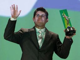 Dario conca premio