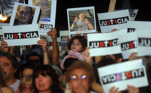 A las 16 darán a conocer la sentencia por la tragedia de Once