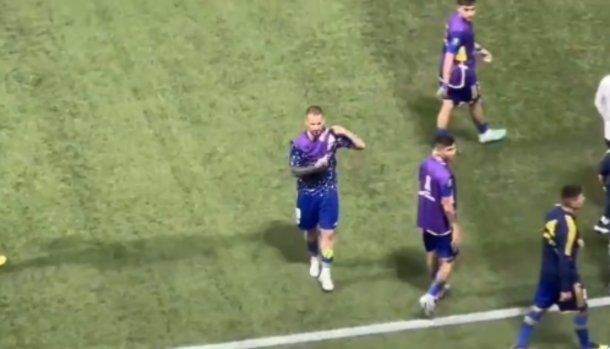Lo que no se vio: la cargada de Benedetto a los hinchas de Palmeiras