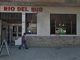 un nene murio despues del derrumbe de la pared de un club en lomas de zamora un nene murio despues del derrumbe de la pared de un club en lomas de zamora