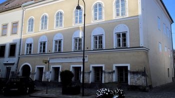 La casa en la que nació Hitler en 1889 La casa en la que nació Hitler en 1889